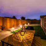 Lincroft House - 3Bed Luxury Retreat Serviced Holiday Home Away From Home