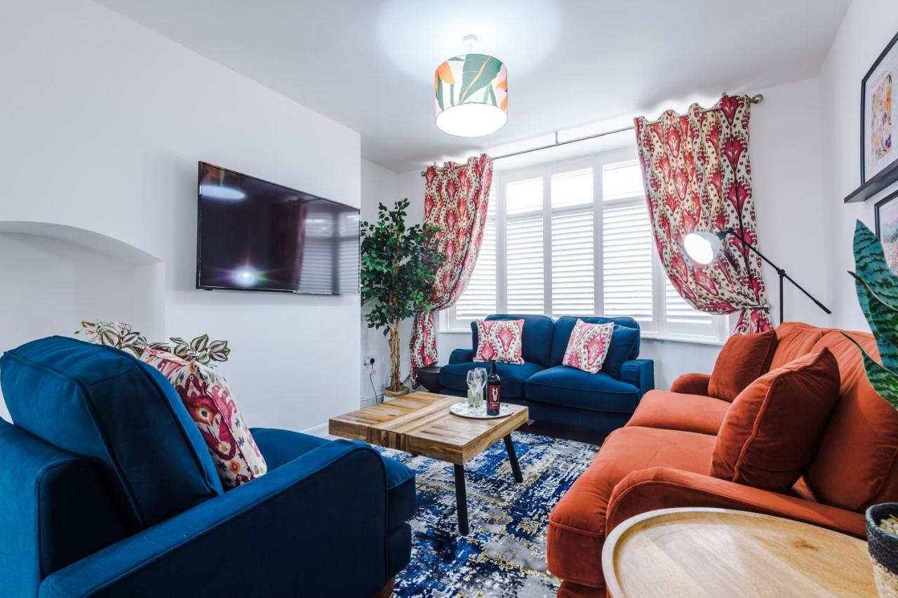 Lincroft House - 3bed Luxury Retreat Serviced Away From Holiday home