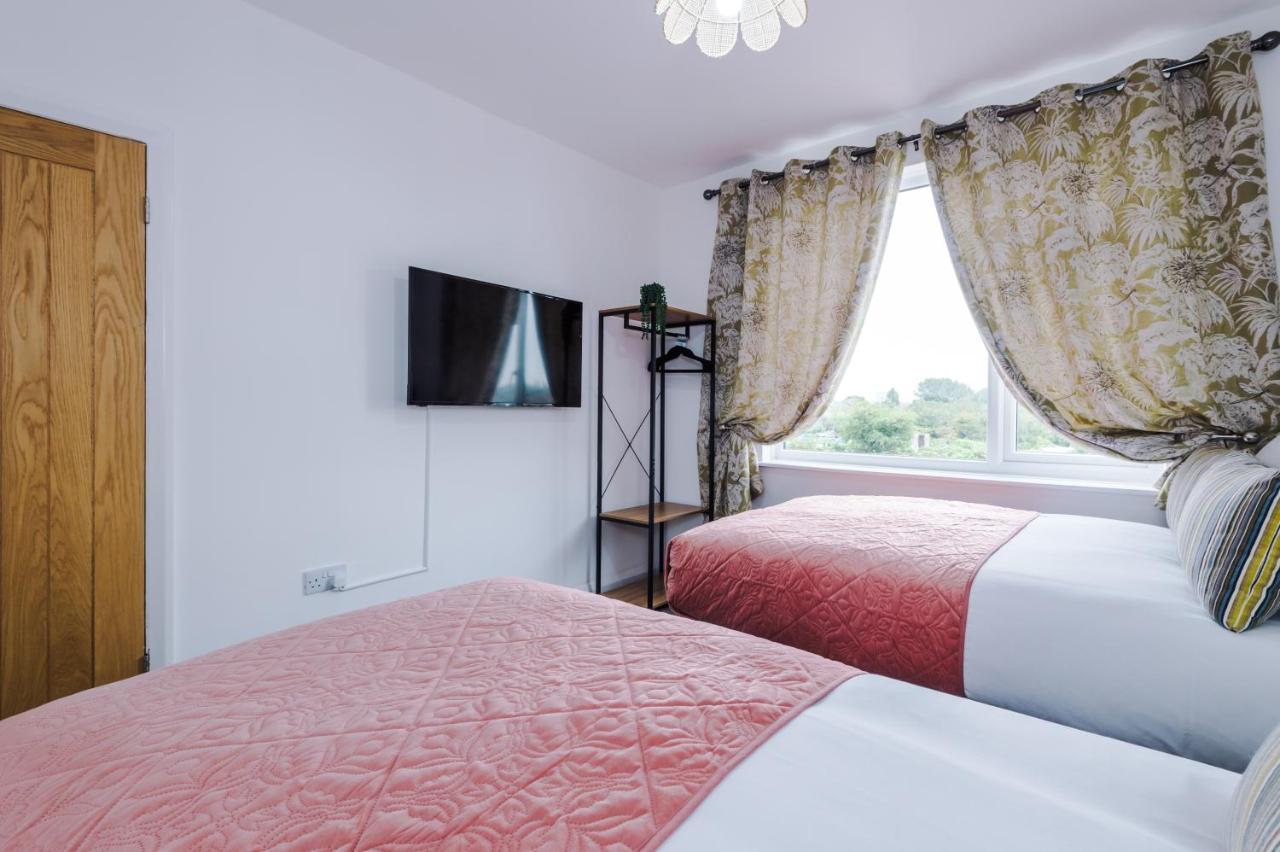 Holiday home Lincroft House - 3bed Luxury Retreat Serviced Away From